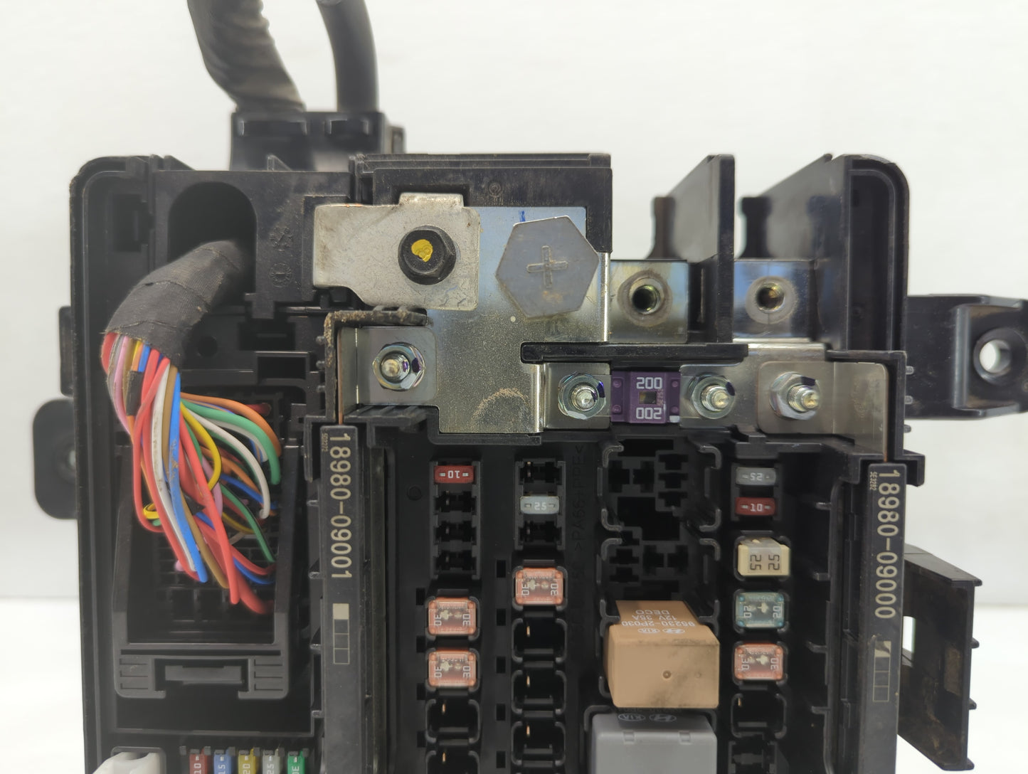 2016 Hyundai Genesis Fusebox Fuse Box Panel Relay Module P/N:91213-B1144 2060858 Fits Fits 2017 OEM Used Auto Parts - Oemuse