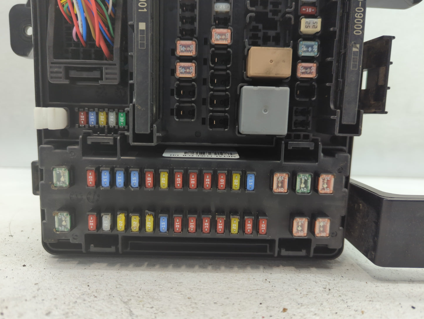 2016 Hyundai Genesis Fusebox Fuse Box Panel Relay Module P/N:91213-B1144 2060858 Fits Fits 2017 OEM Used Auto Parts - Oemuse