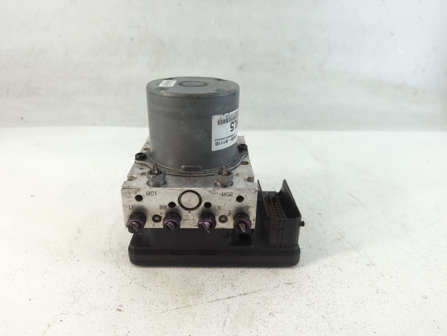 2016 Hyundai Genesis ABS Pump Control Module Replacement P/N:58920-B1110 Fits Fits 2015 2017 OEM Used Auto Parts - Oemusedau