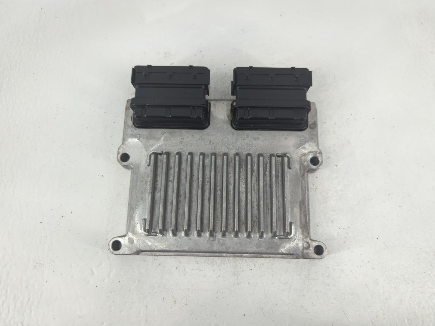 2015-2016 Hyundai Genesis PCM Engine Control Computer ECU ECM PCU OEM P/N:39105 3CEN8 Fits Fits 2015 2016 2017 OEM Used Auto