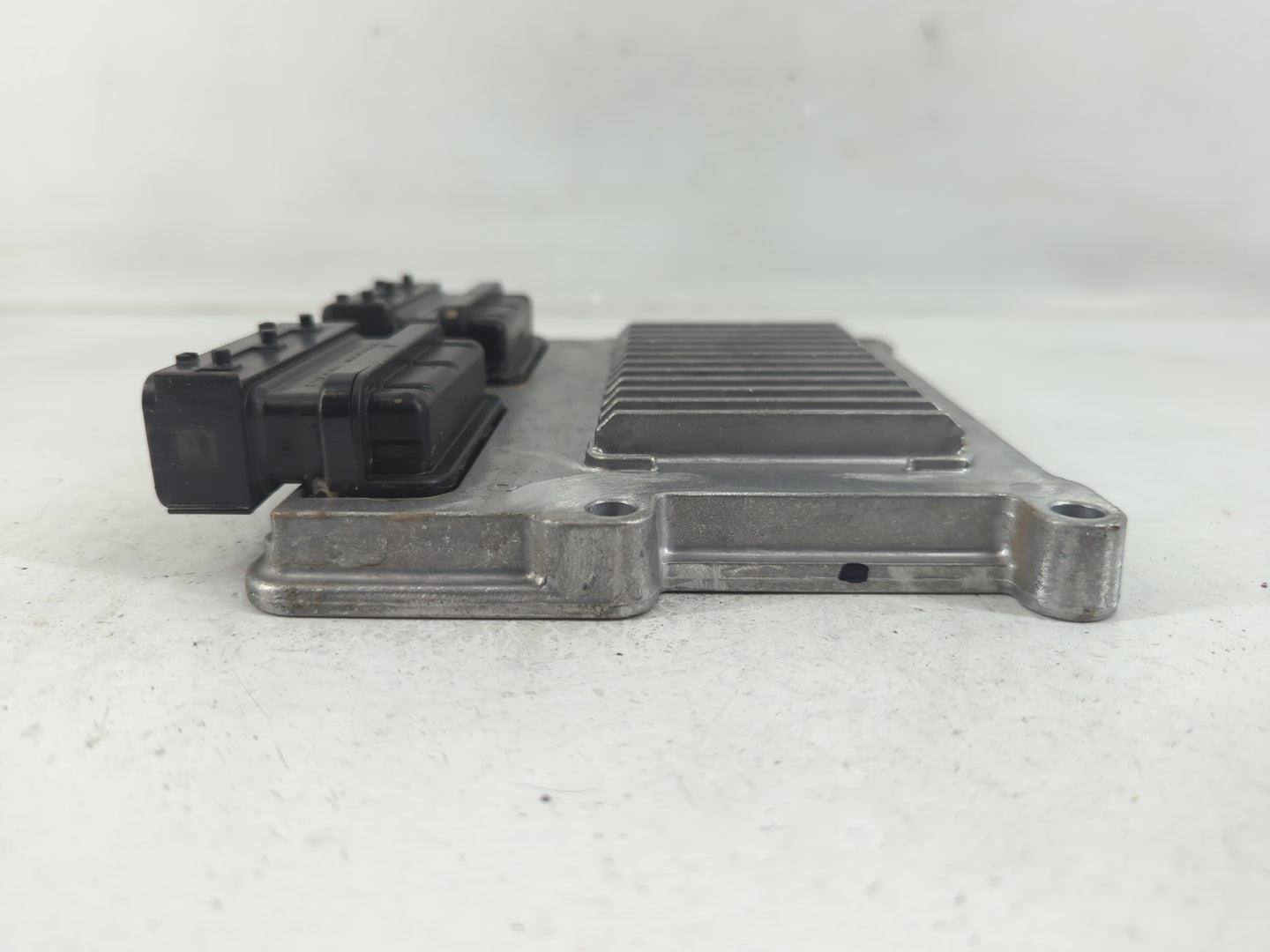 2015-2016 Hyundai Genesis PCM Engine Control Computer ECU ECM PCU OEM P/N:39105 3CEN8 Fits Fits 2015 2016 2017 OEM Used Auto