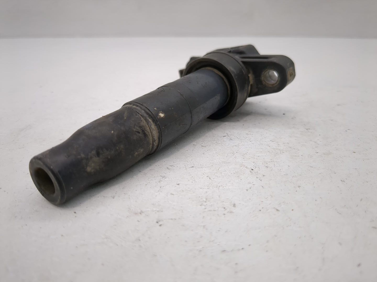 2010-2012 Hyundai Santa Fe Ignition Coil Igniter Pack - Oemusedautoparts1.com