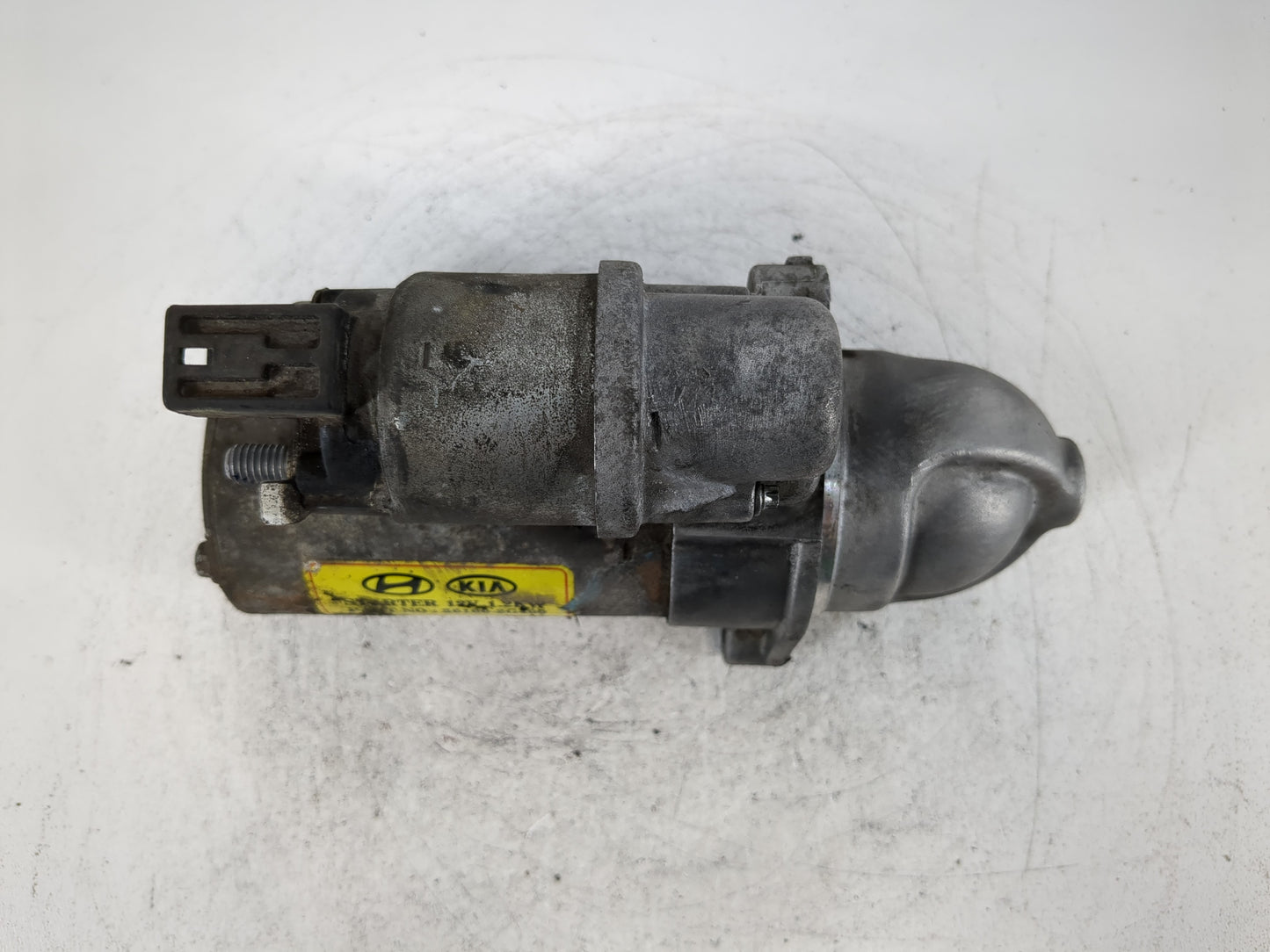 2014-2016 Hyundai Santa Fe Car Starter Motor Solenoid OEM P/N:36100-2G400 Fits Fits 2014 2015 2016 OEM Used Auto Parts - Oem