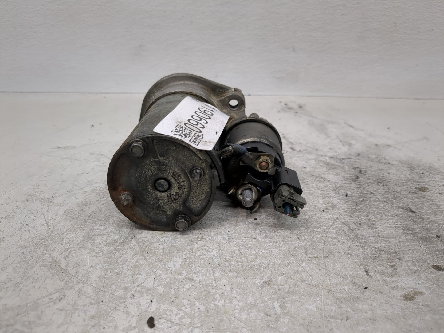 2014-2016 Hyundai Santa Fe Car Starter Motor Solenoid OEM P/N:36100-2G400 Fits Fits 2014 2015 2016 OEM Used Auto Parts - Oem