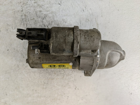 2014-2016 Hyundai Santa Fe Car Starter Motor Solenoid OEM P/N:36100-2G400 Fits Fits 2014 2015 2016 OEM Used Auto Parts