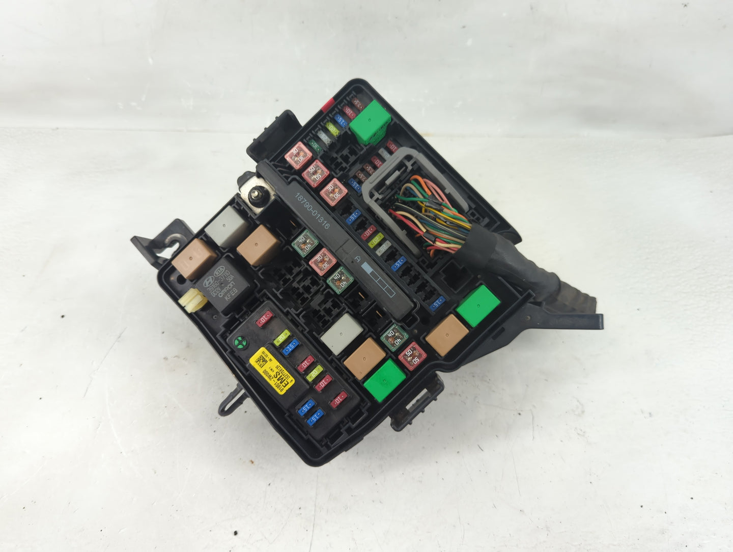 2013-2016 Hyundai Santa Fe Fusebox Fuse Box Panel Relay Module P/N:91210 B8561 Fits Fits 2013 2014 2015 2016 OEM Used Auto P