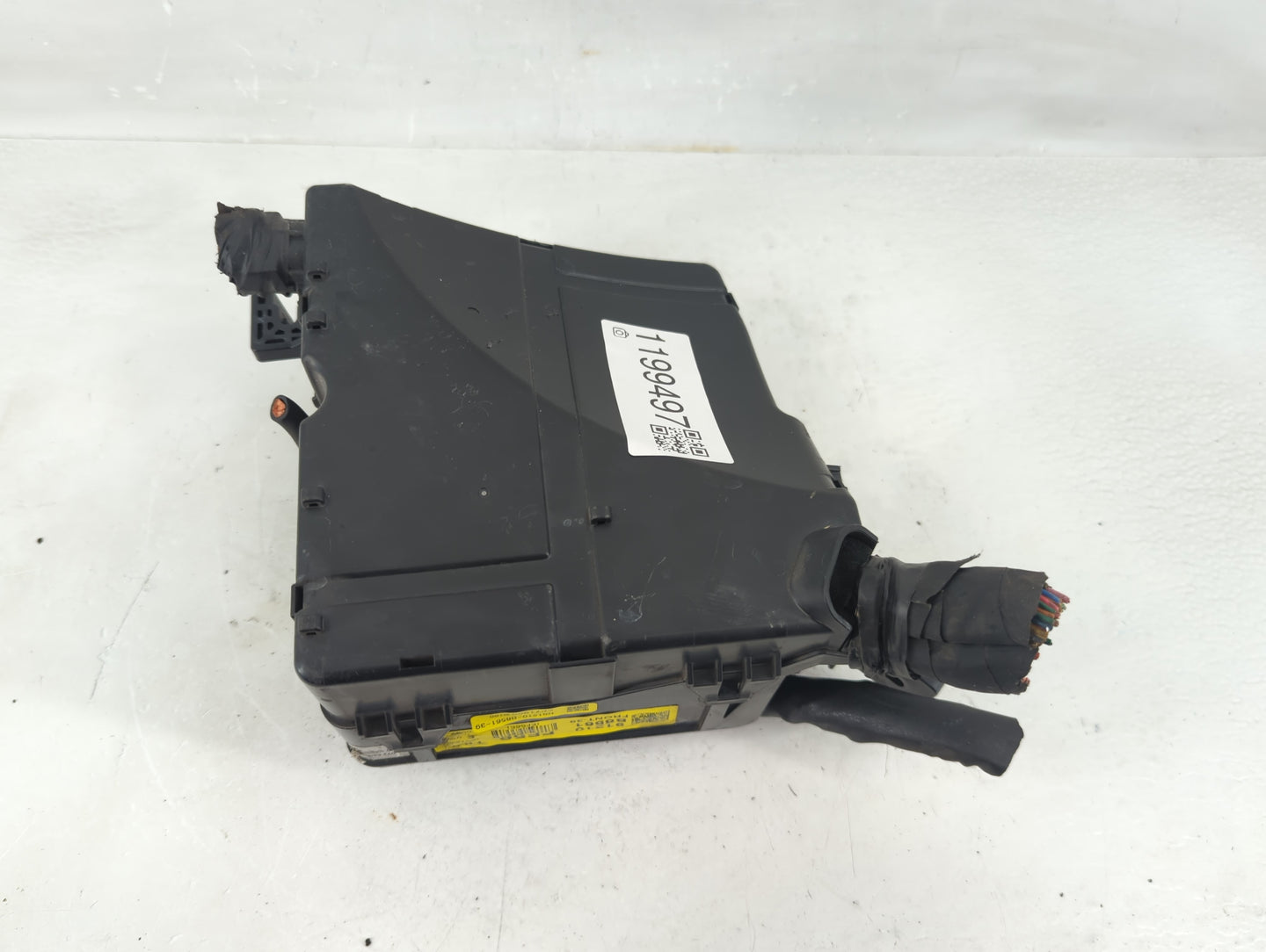 2013-2016 Hyundai Santa Fe Fusebox Fuse Box Panel Relay Module P/N:91210 B8561 Fits Fits 2013 2014 2015 2016 OEM Used Auto P