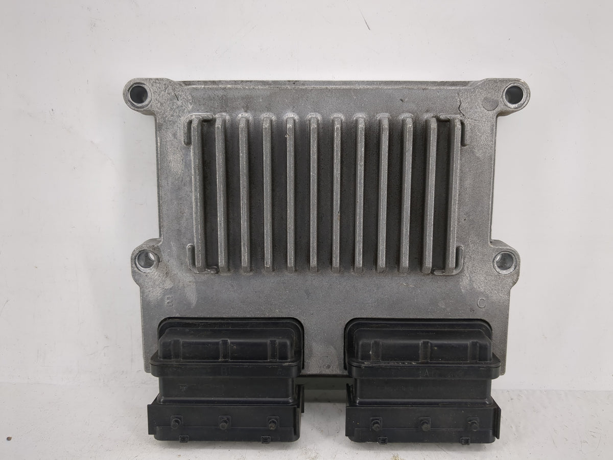 2013-2016 Hyundai Santa Fe PCM Engine Control Computer ECU ECM PCU OEM P/N:39100-3CDN8 Fits 2013 2014 2015 2016 OEM Used Aut