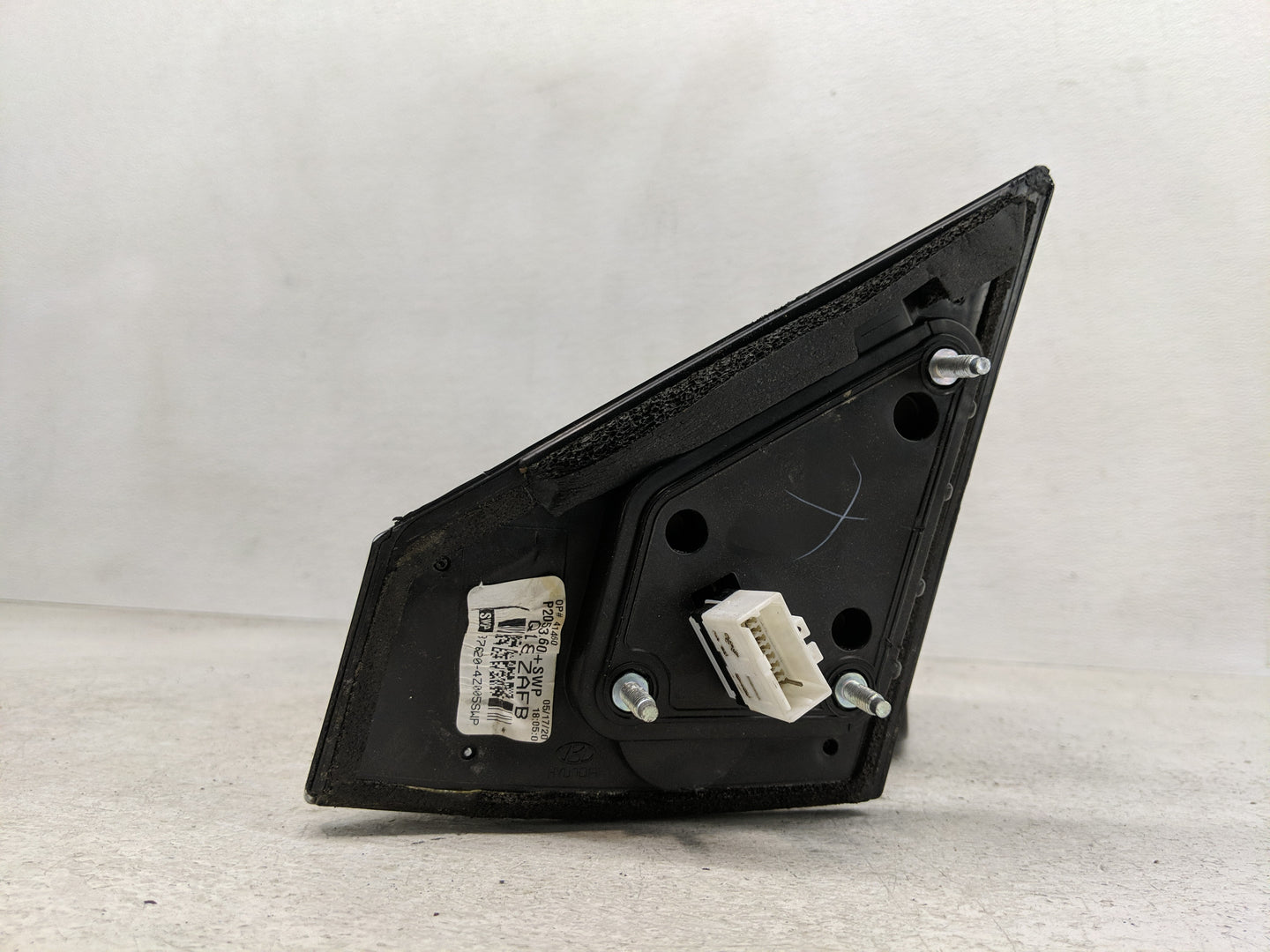 2013-2016 Hyundai Santa Fe Passenger Side View Mirror - Right Door Mirror OEM Used - Oemusedautoparts1.com