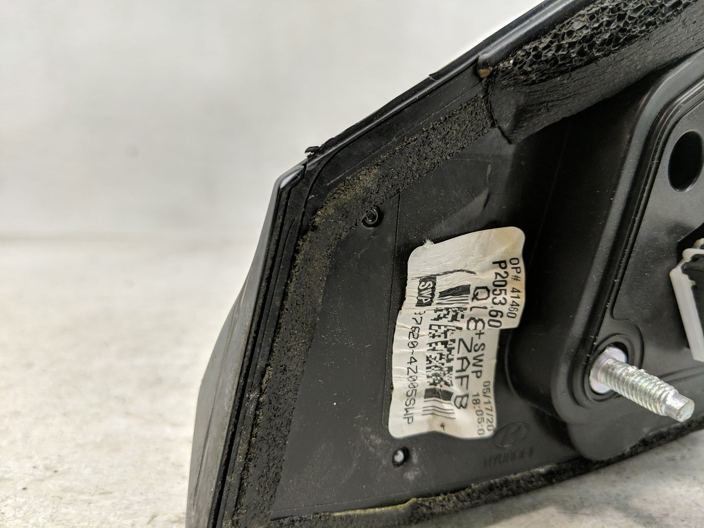 2013-2016 Hyundai Santa Fe Passenger Side View Mirror - Right Door Mirror OEM Used - Oemusedautoparts1.com