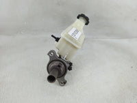 2013-2019 Hyundai Santa Fe Brake Master Cylinder 1310389 - Oemusedautoparts1.com