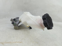 2013-2019 Hyundai Santa Fe Brake Master Cylinder 1312779 - Oemusedautoparts1.com