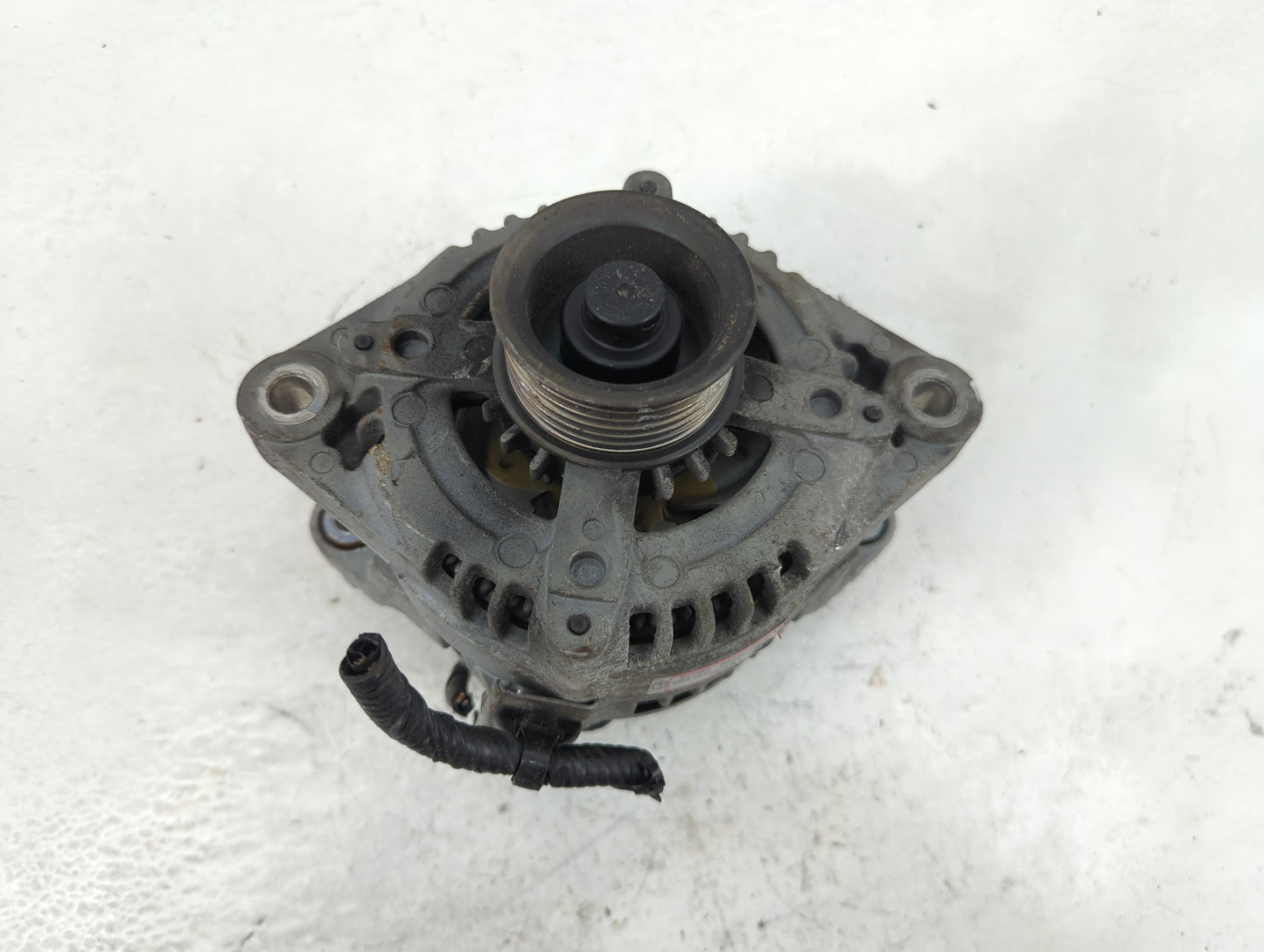 2019-2020 Hyundai Santa Fe Alternator Replacement Generator Charging Assembly Engine OEM P/N:TN104211-8790 37300-2G061 Fits 