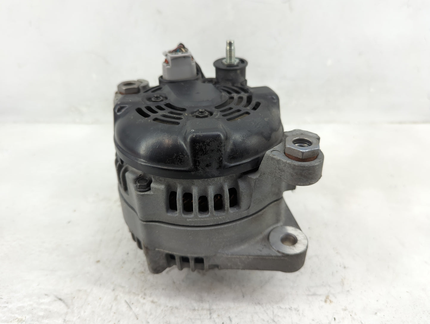 2019-2020 Hyundai Santa Fe Alternator Replacement Generator Charging Assembly Engine OEM P/N:TN104211-8790 37300-2G061 Fits 