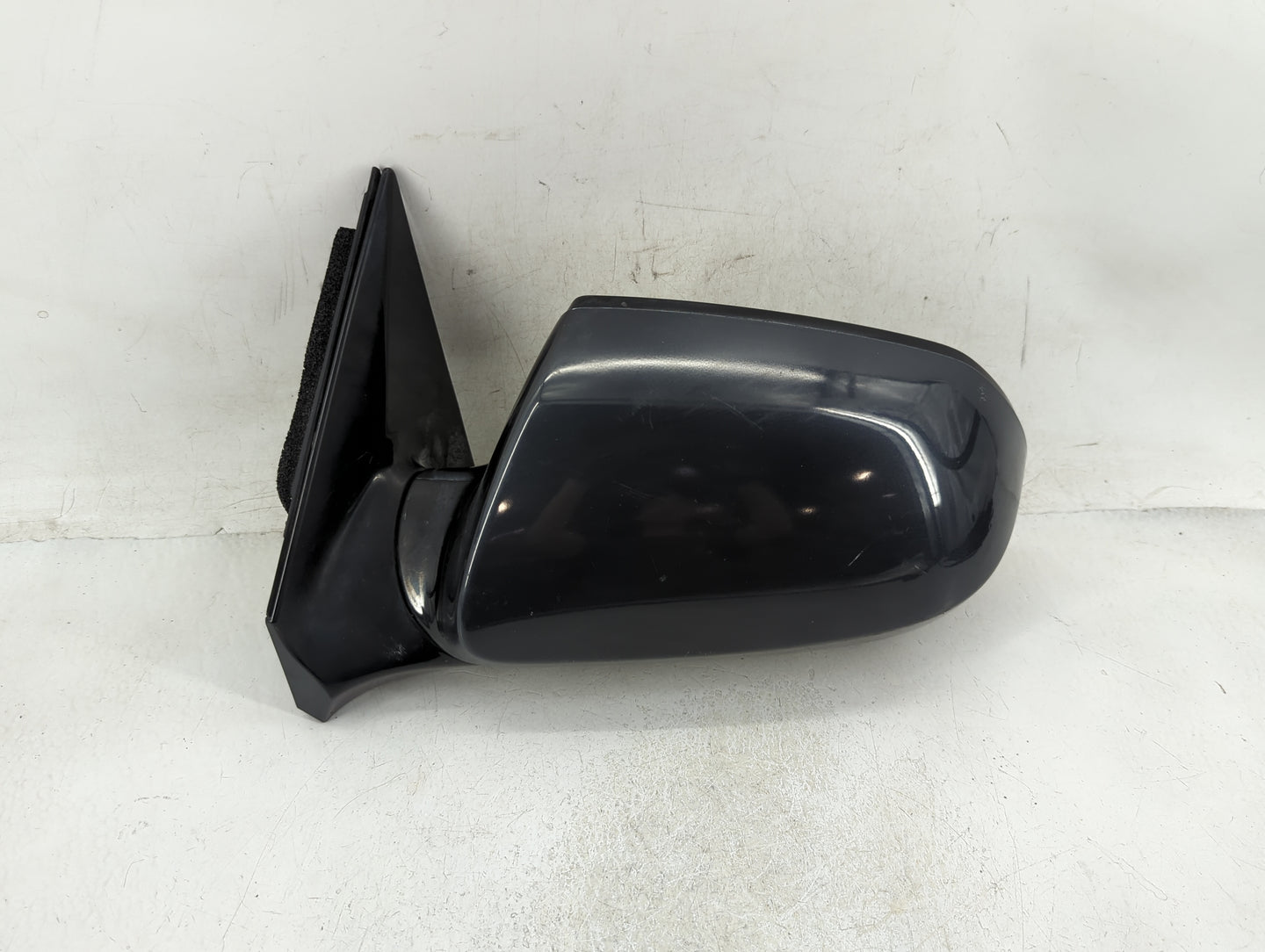2015-2018 Hyundai Santa Fe Driver Side View Mirror - Left Door Mirror OEM Used - Oemusedautoparts1.com