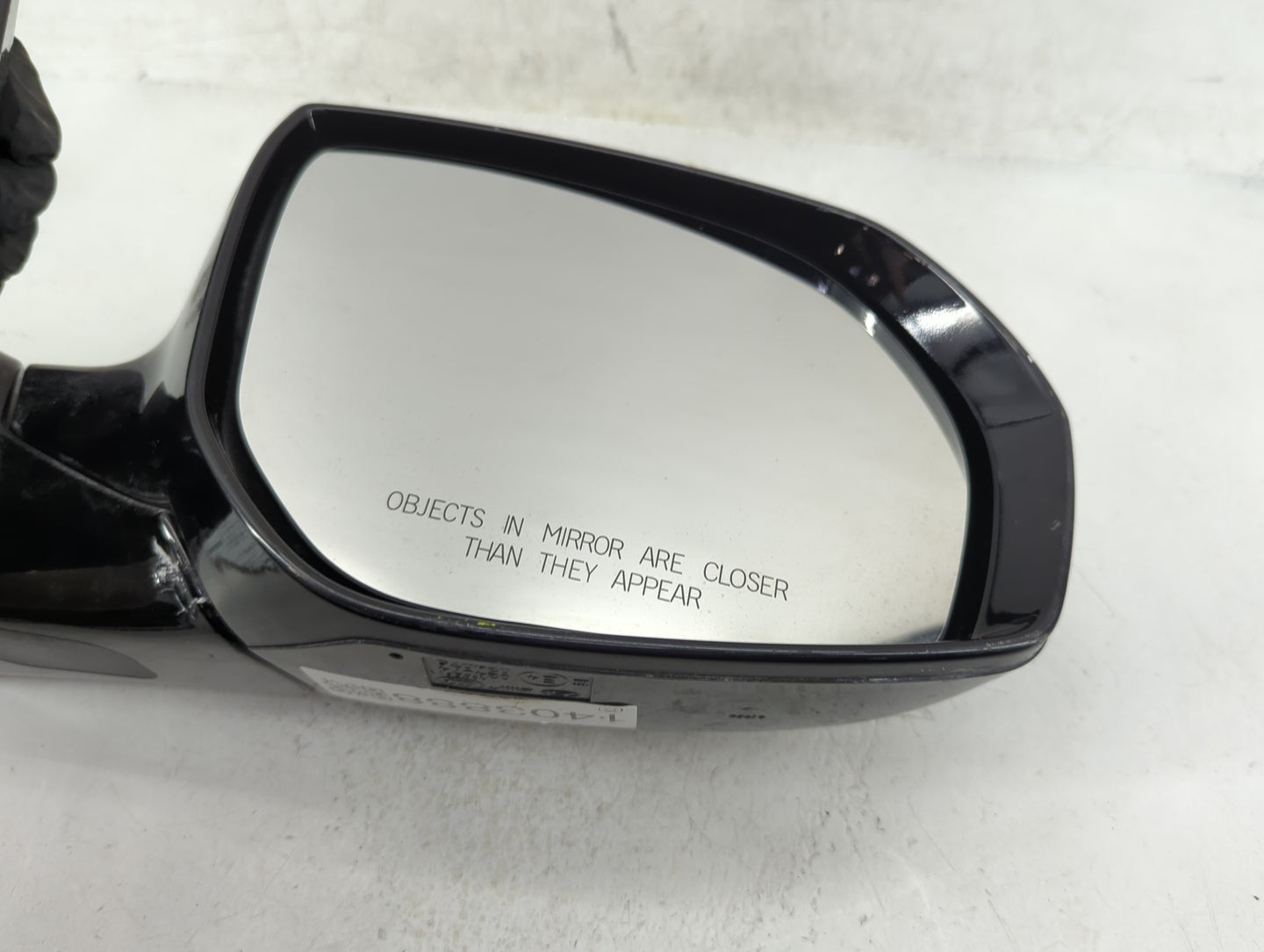 2013-2016 Hyundai Santa Fe Passenger Side View Mirror - Right Door Mirror OEM Used - Oemusedautoparts1.com