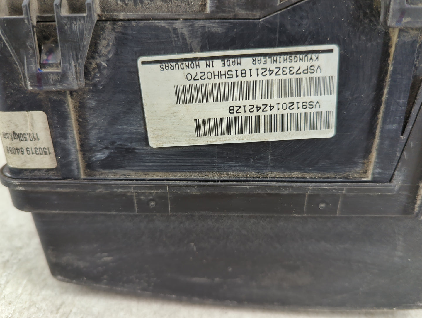 2016 Hyundai Santa Fe Fusebox Fuse Box Panel Relay Module Fits OEM Used Auto Parts - Oemusedautoparts1.com