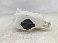 2013 Hyundai Santa Fe Radiator Coolant Overflow Expansion Tank Bottle 1409763 - Oemusedautoparts1.com
