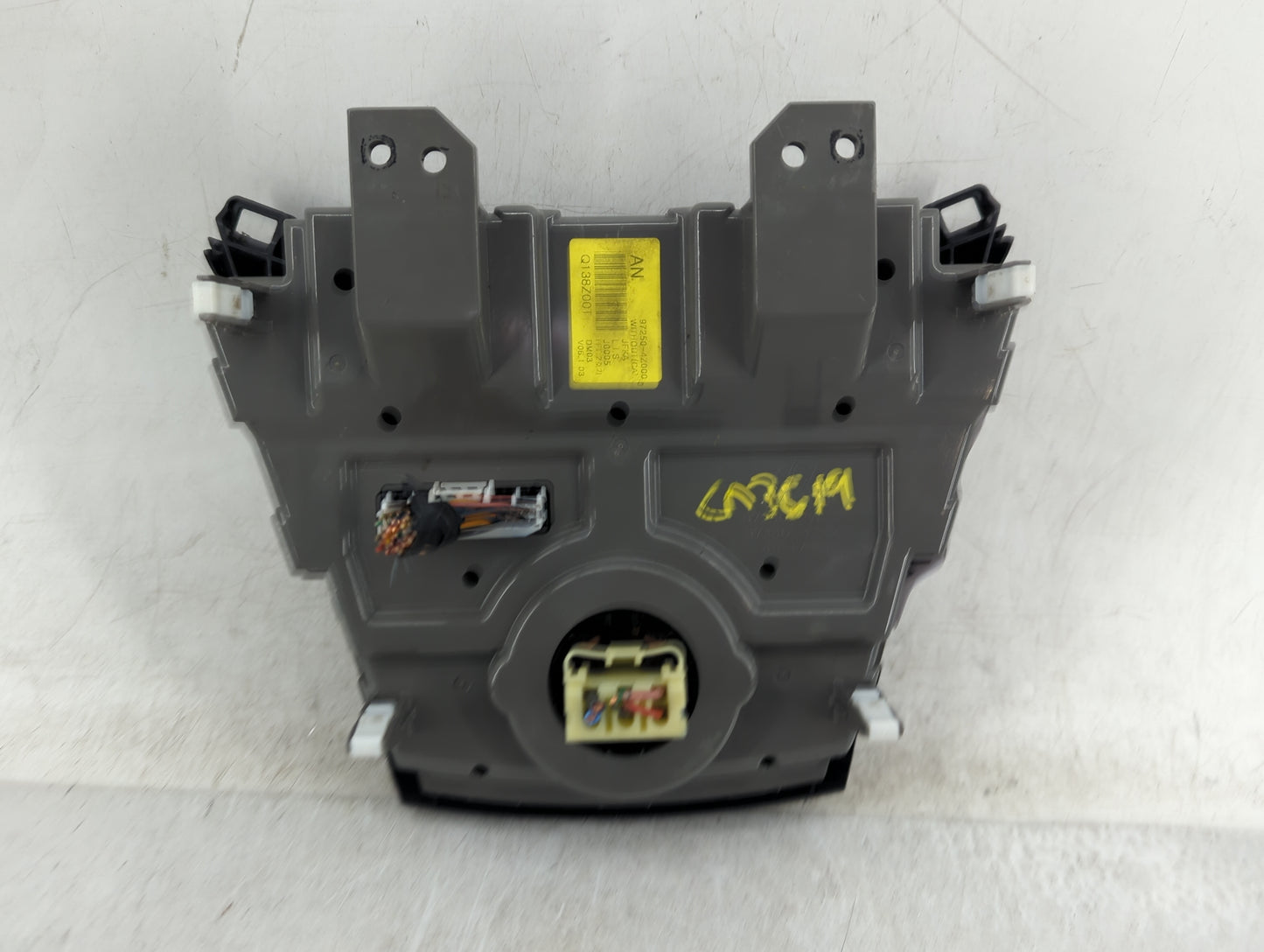 2013-2016 Hyundai Santa Fe Climate Control Module Temperature AC/Heater Replacement P/N:97250-4Z000 Fits Fits 2013 2014 2015