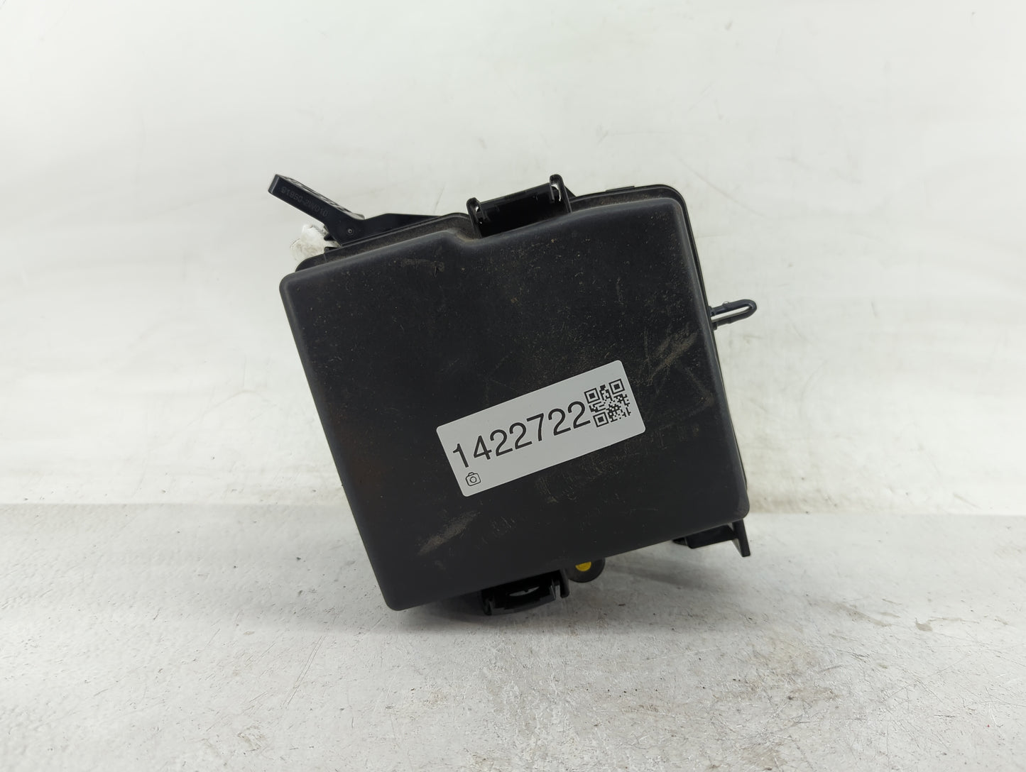 2016 Hyundai Santa Fe Fusebox Fuse Box Panel Relay Module P/N:91941-4Z011 Fits OEM Used Auto Parts - Oemusedautoparts1.com