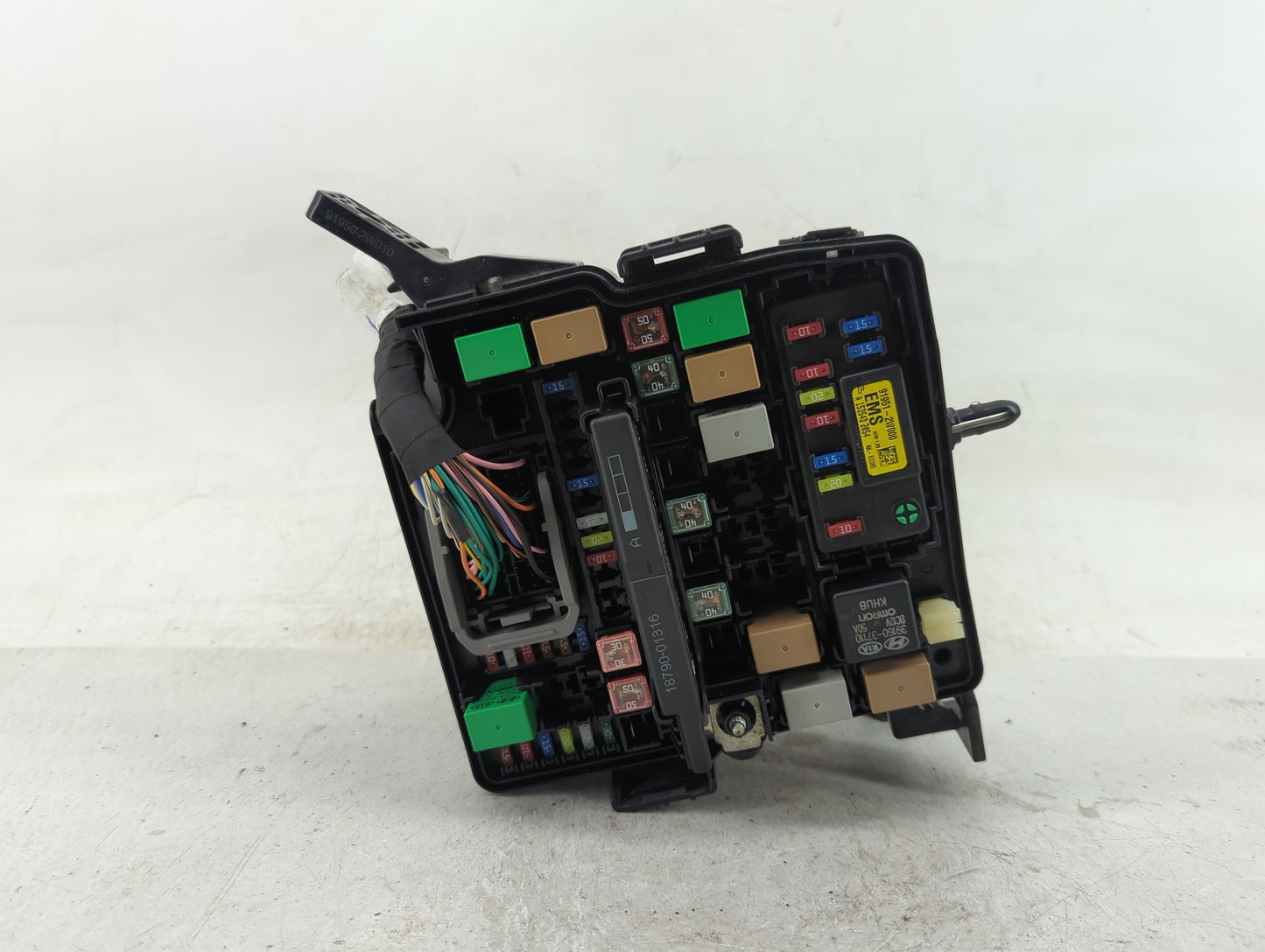2016 Hyundai Santa Fe Fusebox Fuse Box Panel Relay Module P/N:91941-4Z011 Fits OEM Used Auto Parts - Oemusedautoparts1.com