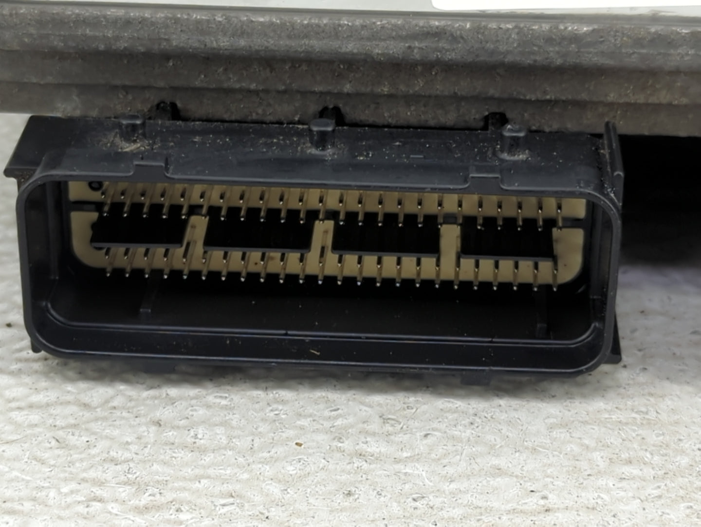 2013-2016 Hyundai Santa Fe PCM Engine Control Computer ECU ECM PCU OEM P/N:39100-3CDN8 MT86 Fits Fits 2013 2014 2015 2016 OE