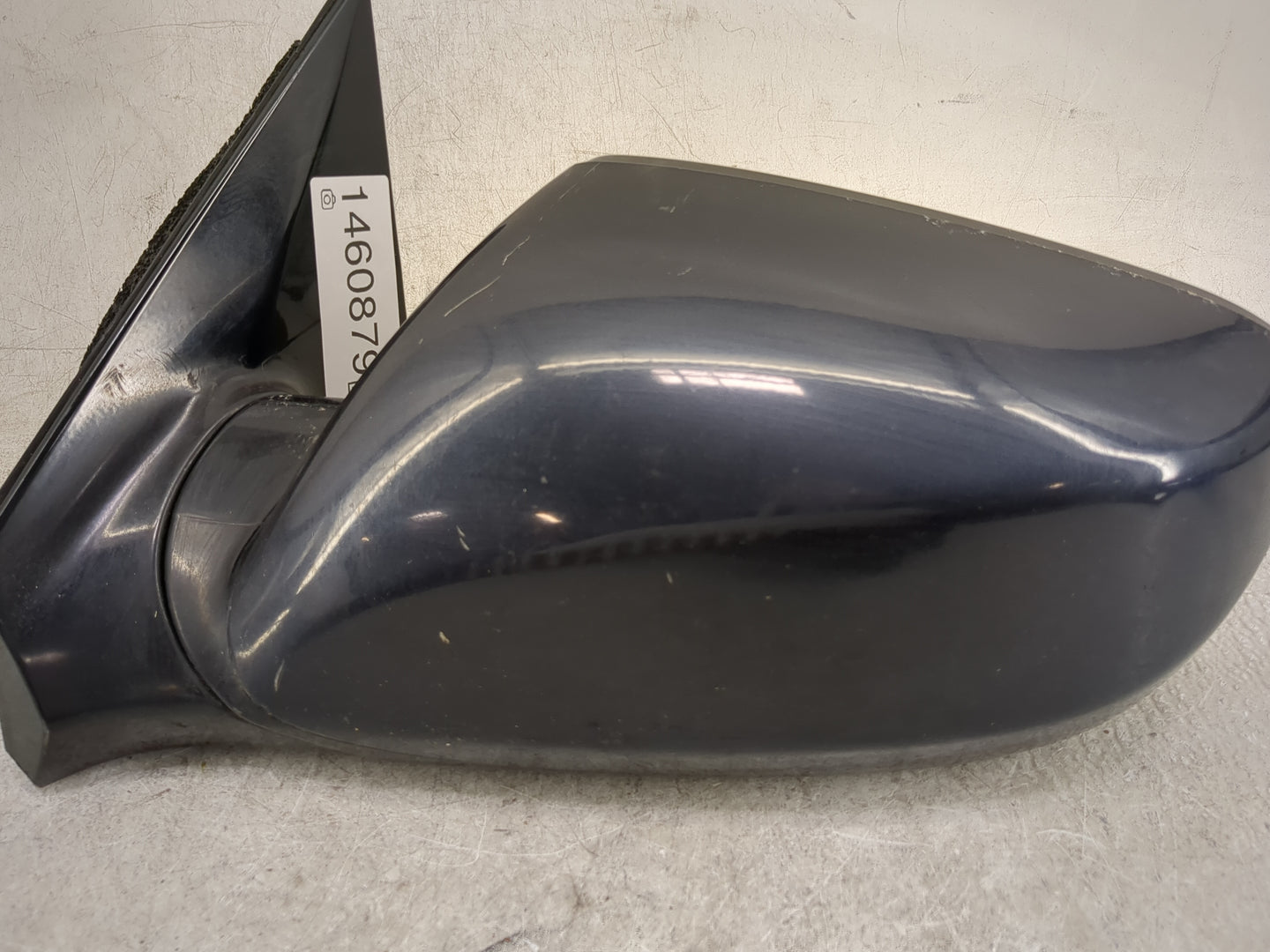 2016 Hyundai Santa Fe Driver Side View Mirror - Left Door Mirror OEM Used - Oemusedautoparts1.com