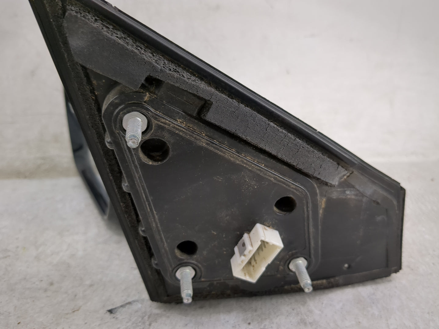 2016 Hyundai Santa Fe Driver Side View Mirror - Left Door Mirror OEM Used - Oemusedautoparts1.com