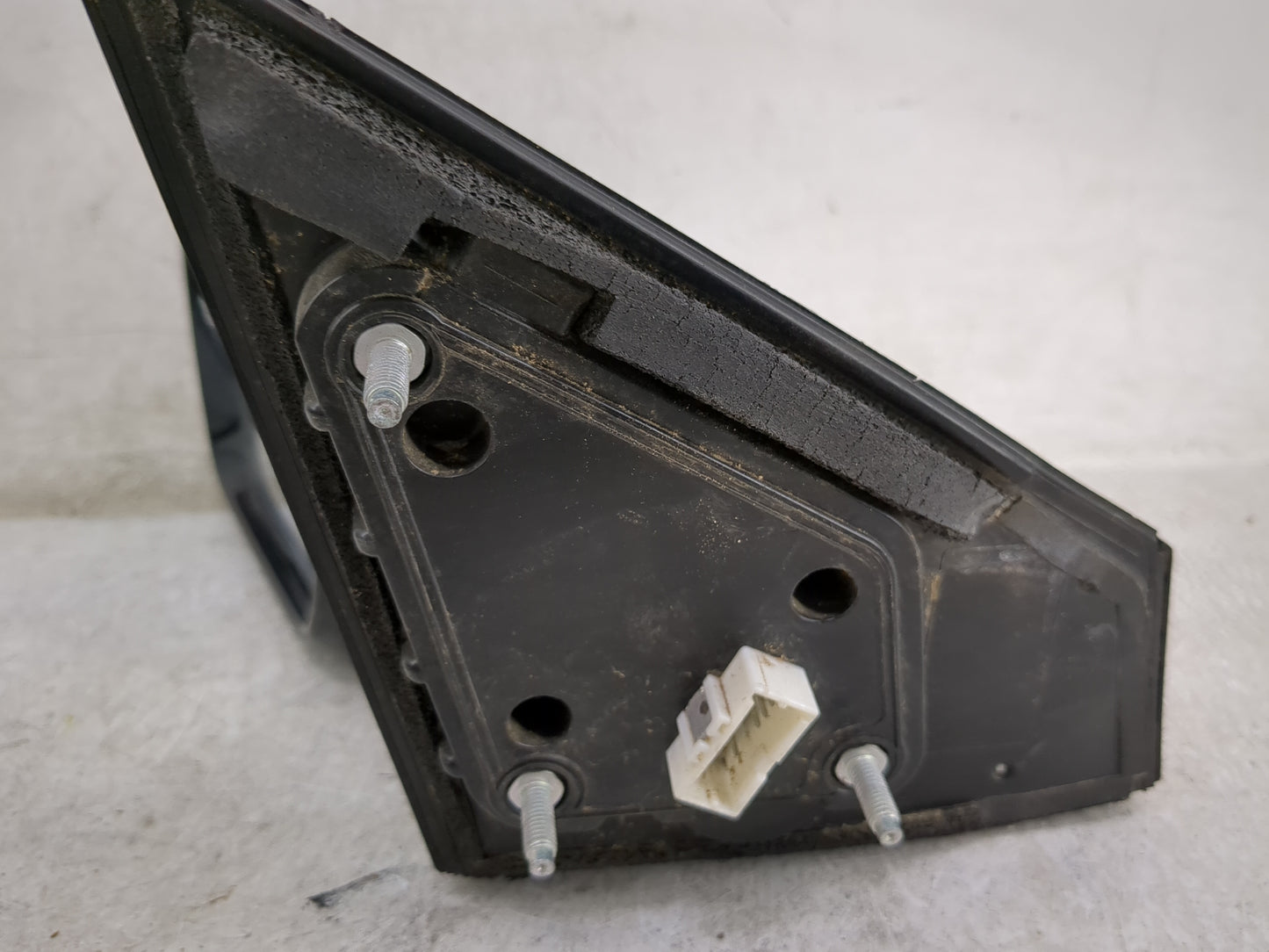 2016 Hyundai Santa Fe Driver Side View Mirror - Left Door Mirror OEM Used - Oemusedautoparts1.com