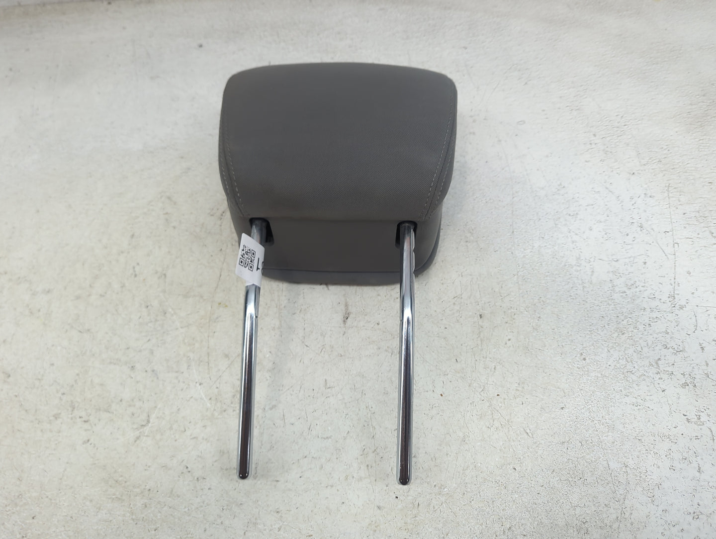 2016 Hyundai Santa Fe Headrest Head Rest Front Driver Passenger Seat Fits OEM Used Auto Parts - Oemusedautoparts1.com