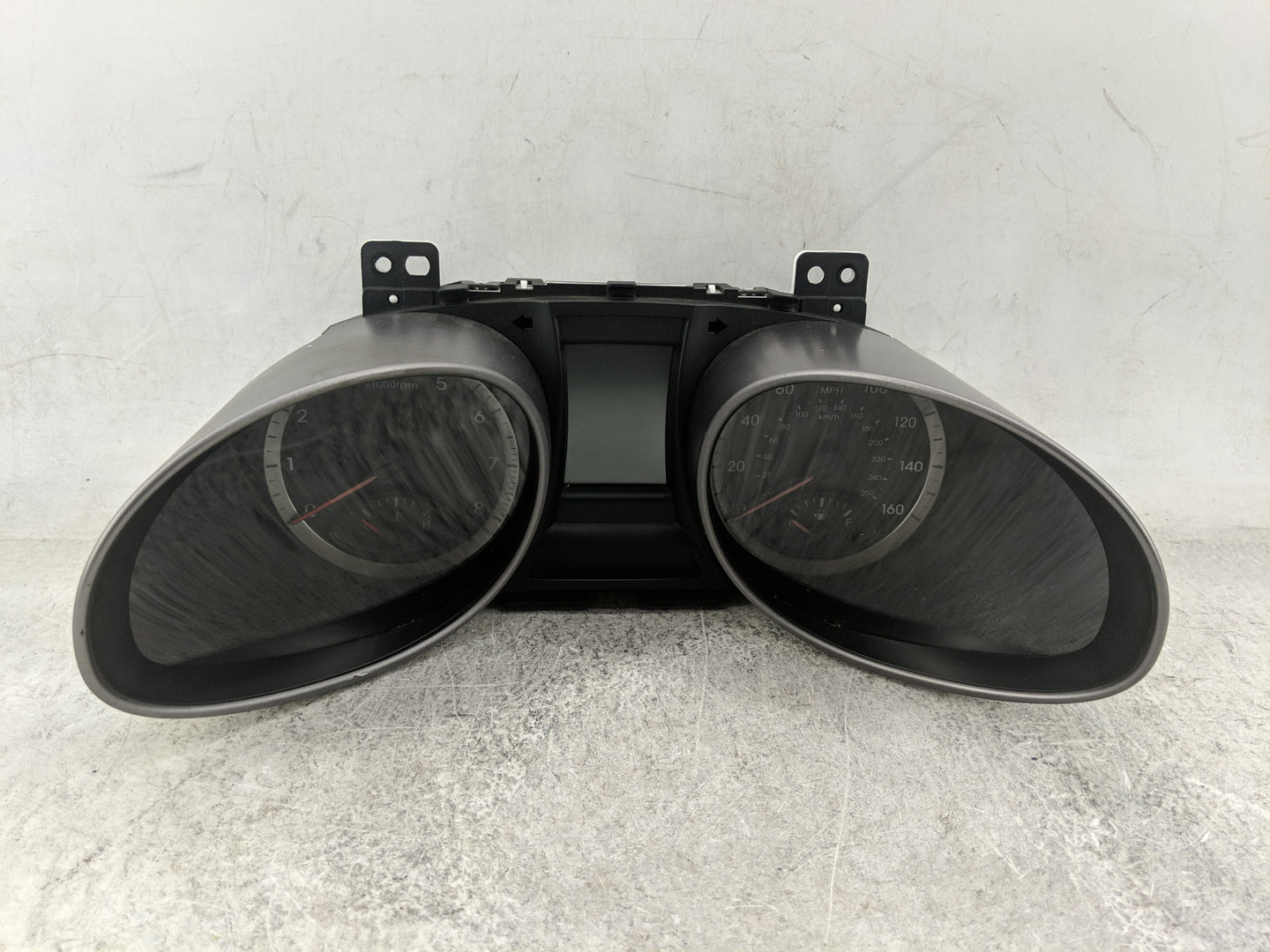 2015-2016 Hyundai Santa Fe Instrument Cluster Speedometer Gauges P/N:94001-B8240 11002-987110H Miles: Fits Fits 2015 2016 OE