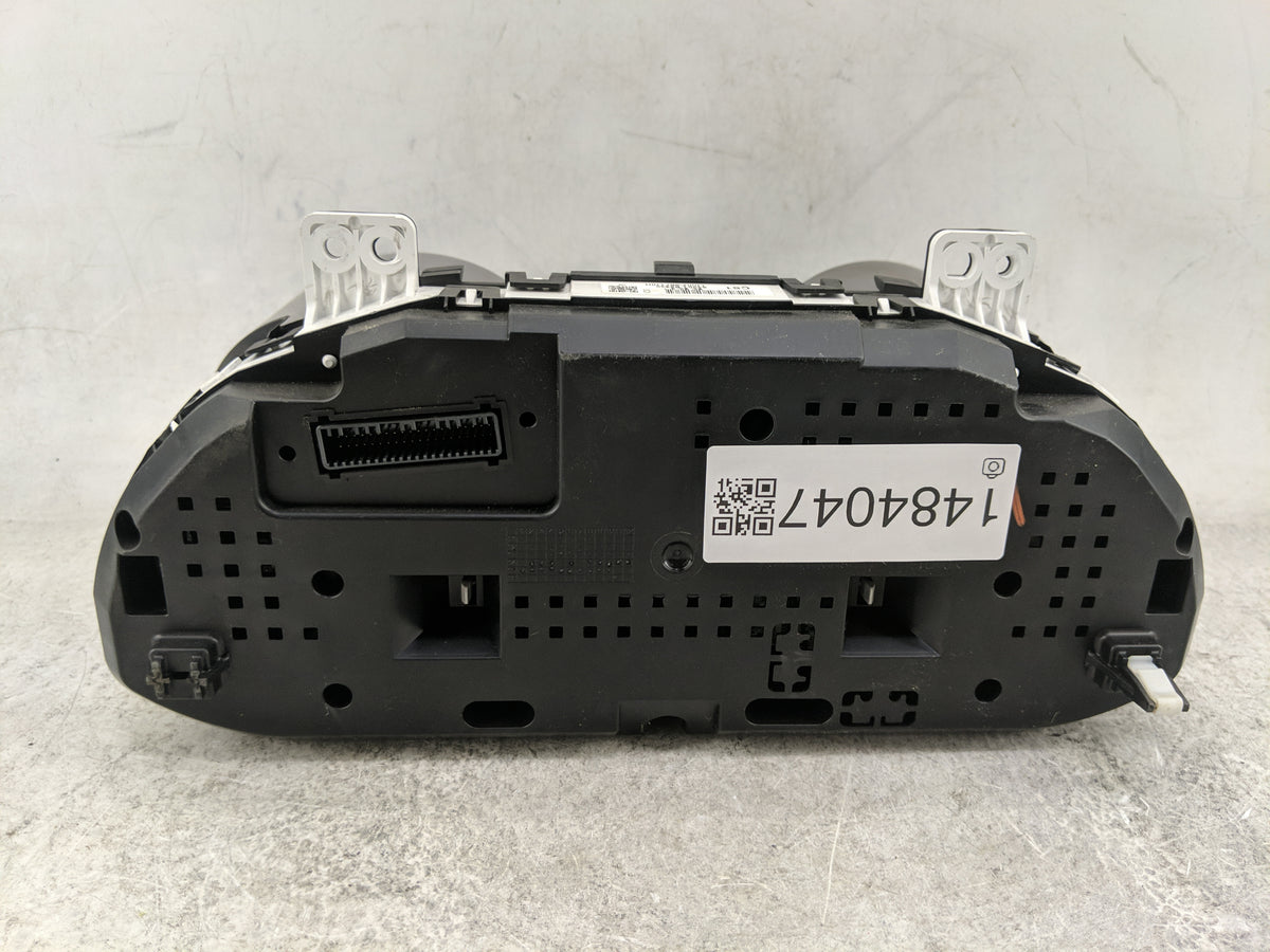 2015-2016 Hyundai Santa Fe Instrument Cluster Speedometer Gauges P/N:94001-B8240 11002-987110H Miles: Fits Fits 2015 2016 OE