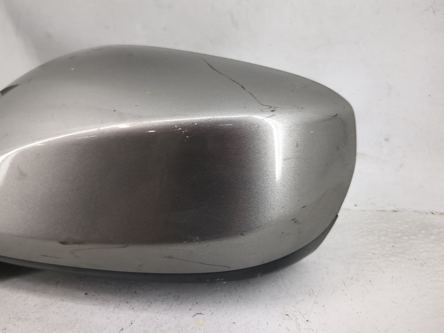 2015-2018 Hyundai Santa Fe Driver Side View Mirror - Left Door Mirror OEM Used - Oemusedautoparts1.com