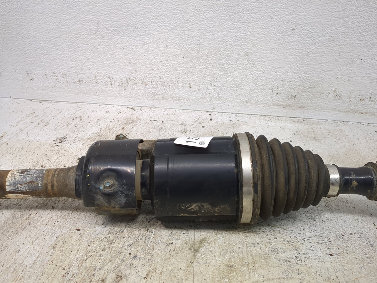 2016 Hyundai Santa Fe Axle Shaft Front Passenger Cv C/v - Oemusedautoparts1.com