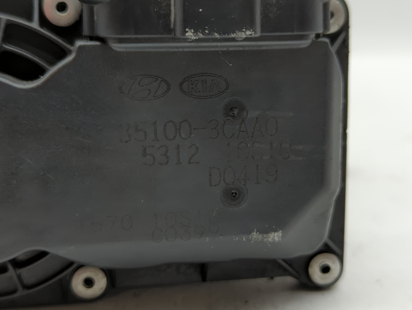 2013-2018 Hyundai Santa Fe Throttle Body P/N:5312 7S14 5310 4P18, 35100-3CAA0 Fits Fits 2012 2013 2014 2015 2016 2017 2018 O