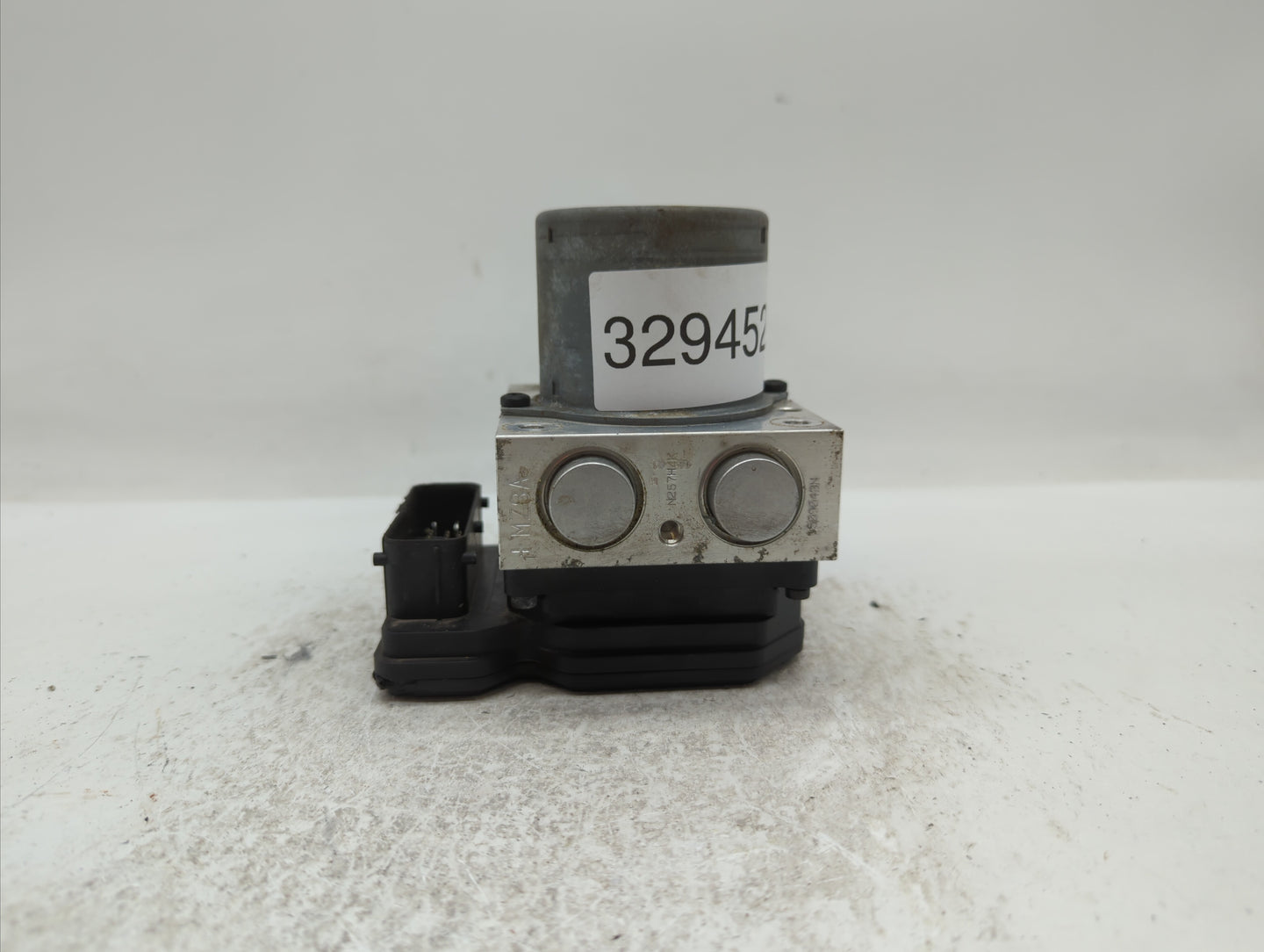 2013-2016 Hyundai Santa Fe ABS Pump Control Module Replacement P/N:58920-B8700 58920-3Q500 Fits Fits 2013 2014 2015 2016 OEM