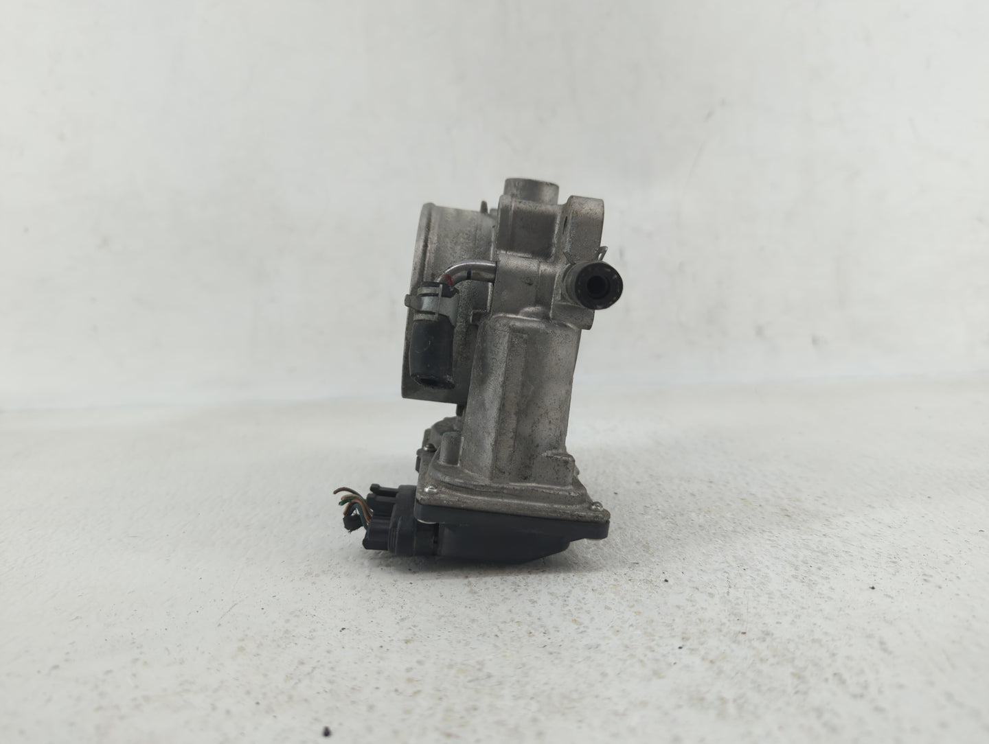 2013-2018 Hyundai Santa Fe Throttle Body P/N:5312 7S14 5310 4P18, 35100-3CAA0 Fits Fits 2012 2013 2014 2015 2016 2017 2018 O