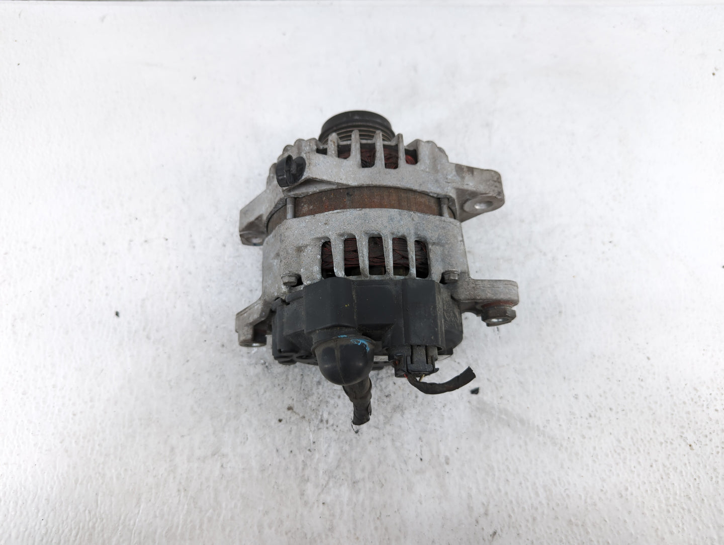 2016 Hyundai Santa Fe Alternator Replacement Generator Charging Assembly Engine OEM P/N:37300-2G800 37300-2G900 Fits OEM Use