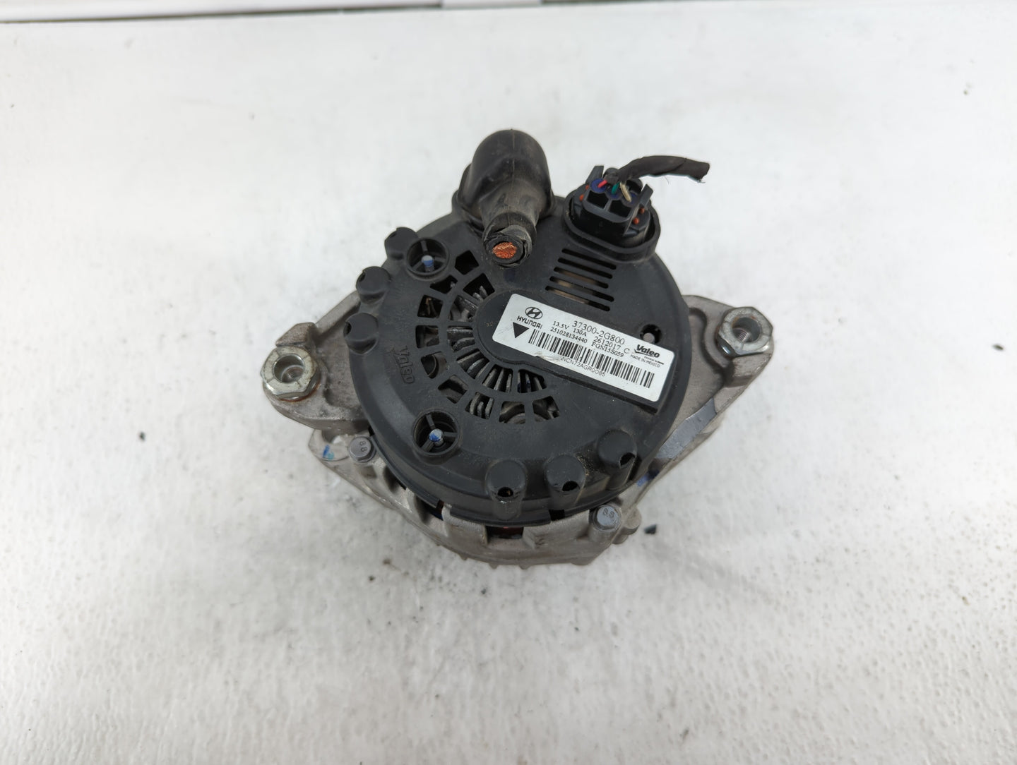2016 Hyundai Santa Fe Alternator Replacement Generator Charging Assembly Engine OEM P/N:37300-2G800 37300-2G900 Fits OEM Use