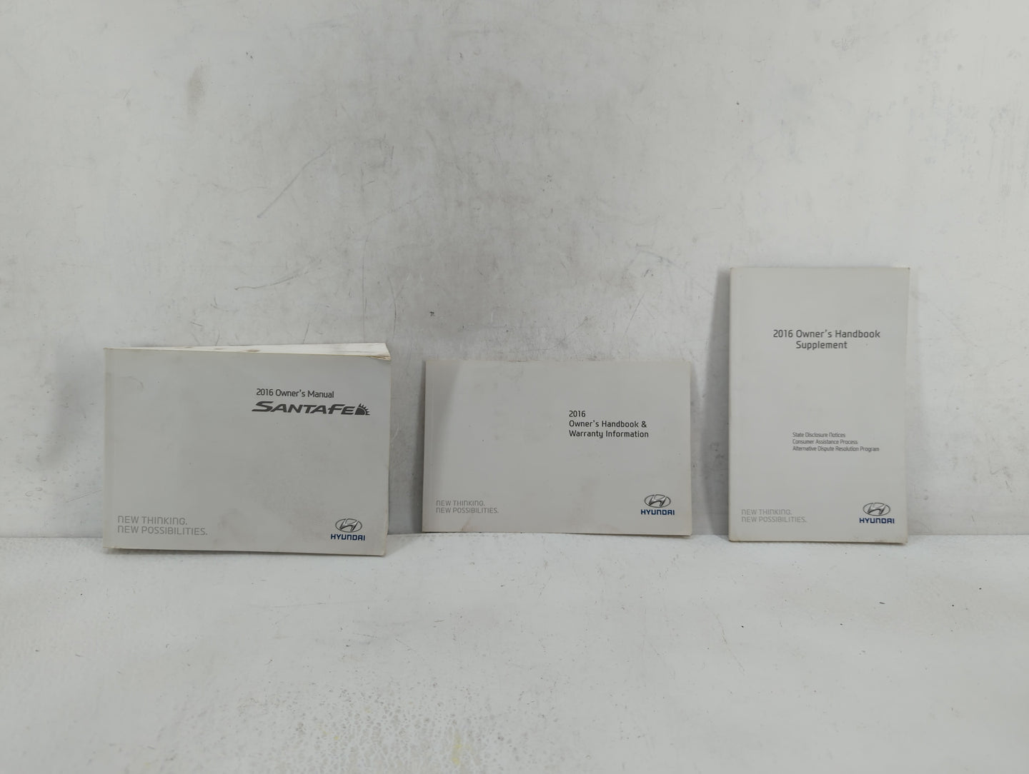 2016 Hyundai Santa Fe Owners Manual Book Guide OEM Used Auto Parts - Oemusedautoparts1.com