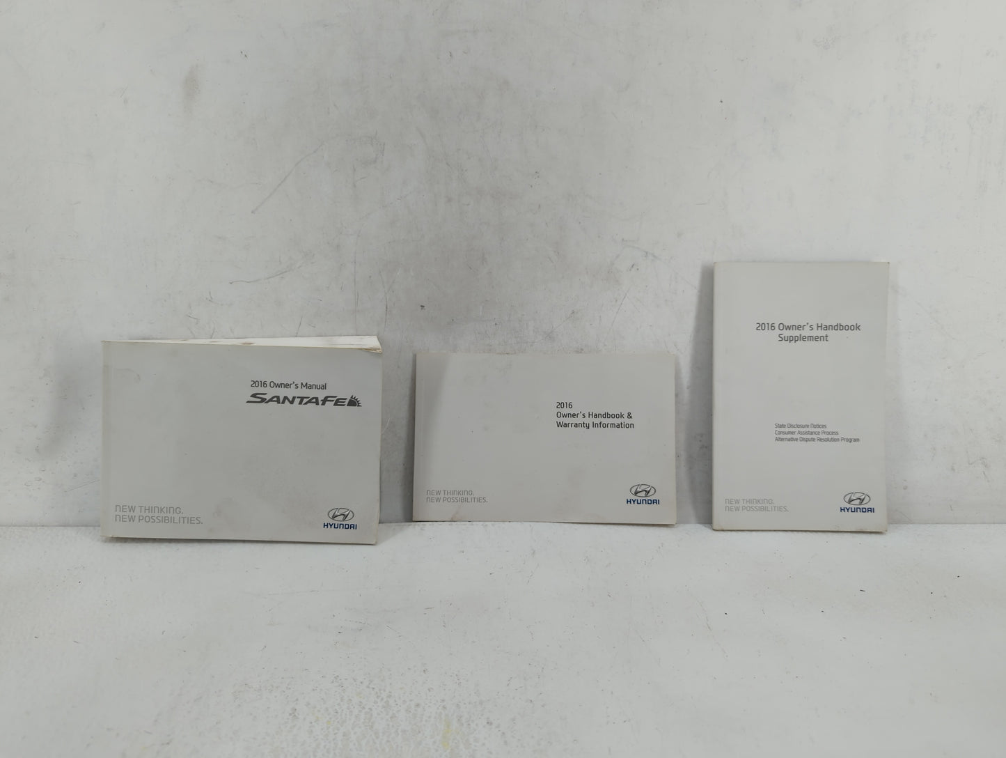 2016 Hyundai Santa Fe Owners Manual Book Guide OEM Used Auto Parts - Oemusedautoparts1.com