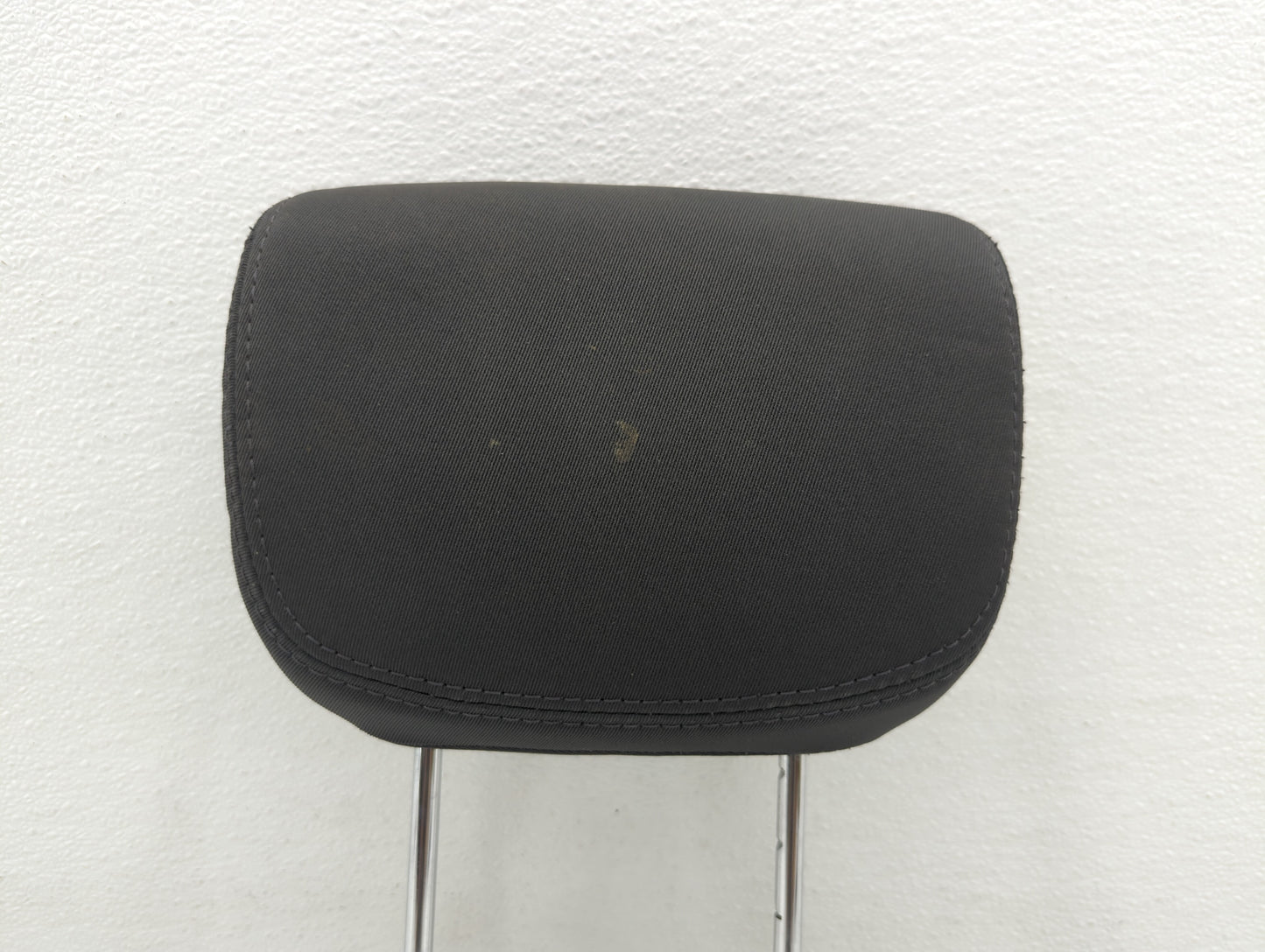 2013-2016 Hyundai Santa Fe Headrest Head Rest Front Driver Passenger Seat Fits Fits 2013 2014 2015 2016 OEM Used Auto Parts 