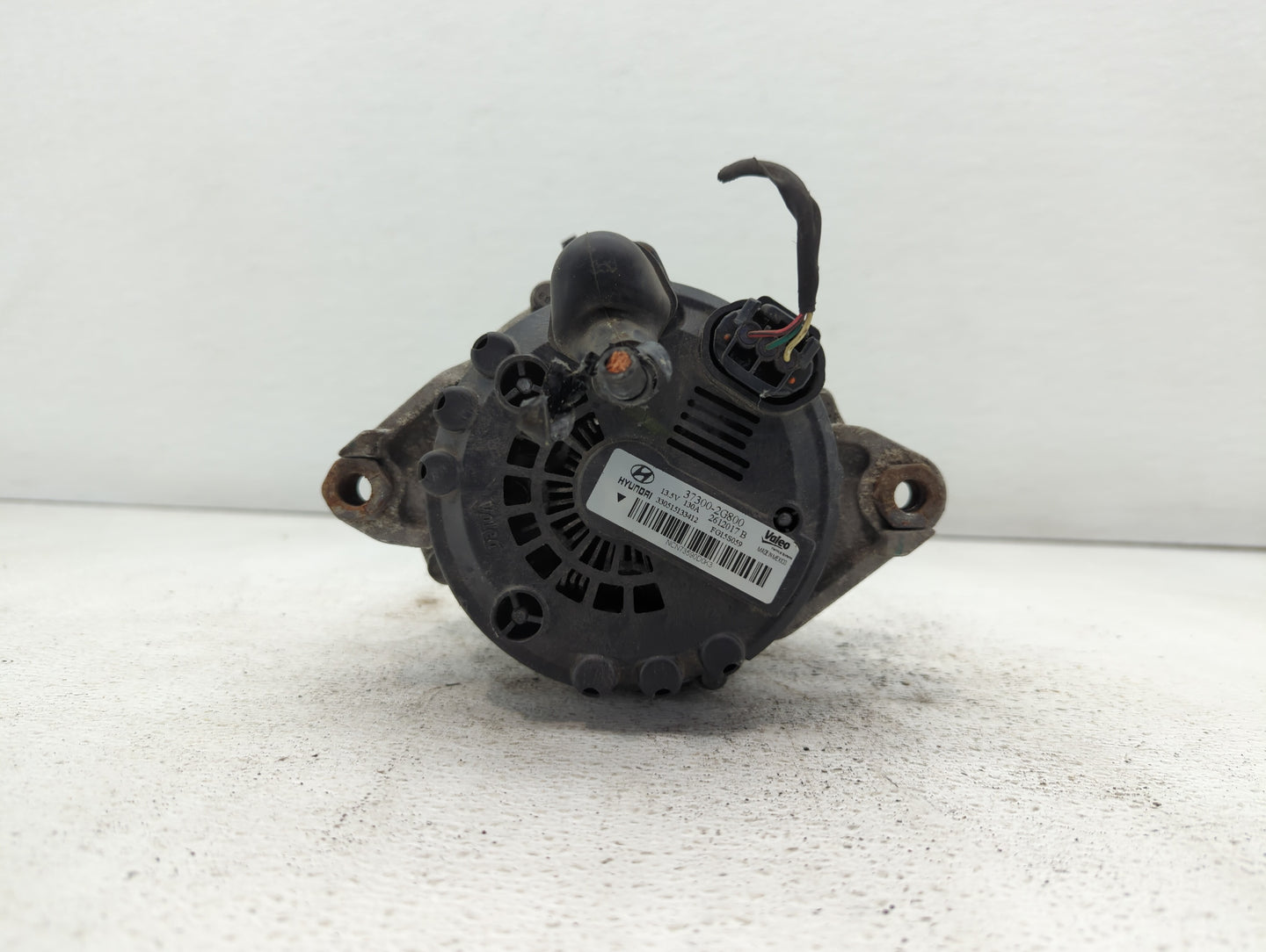 2016 Hyundai Santa Fe Alternator Replacement Generator Charging Assembly Engine OEM P/N:37300-2G800 37300-2G900 Fits OEM Use