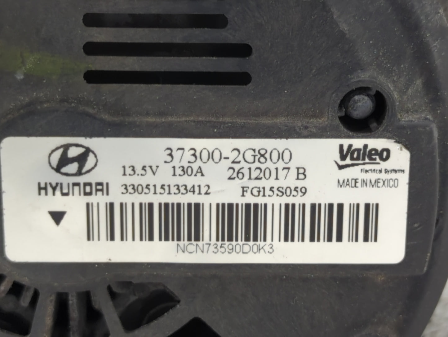 2016 Hyundai Santa Fe Alternator Replacement Generator Charging Assembly Engine OEM P/N:37300-2G800 37300-2G900 Fits OEM Use