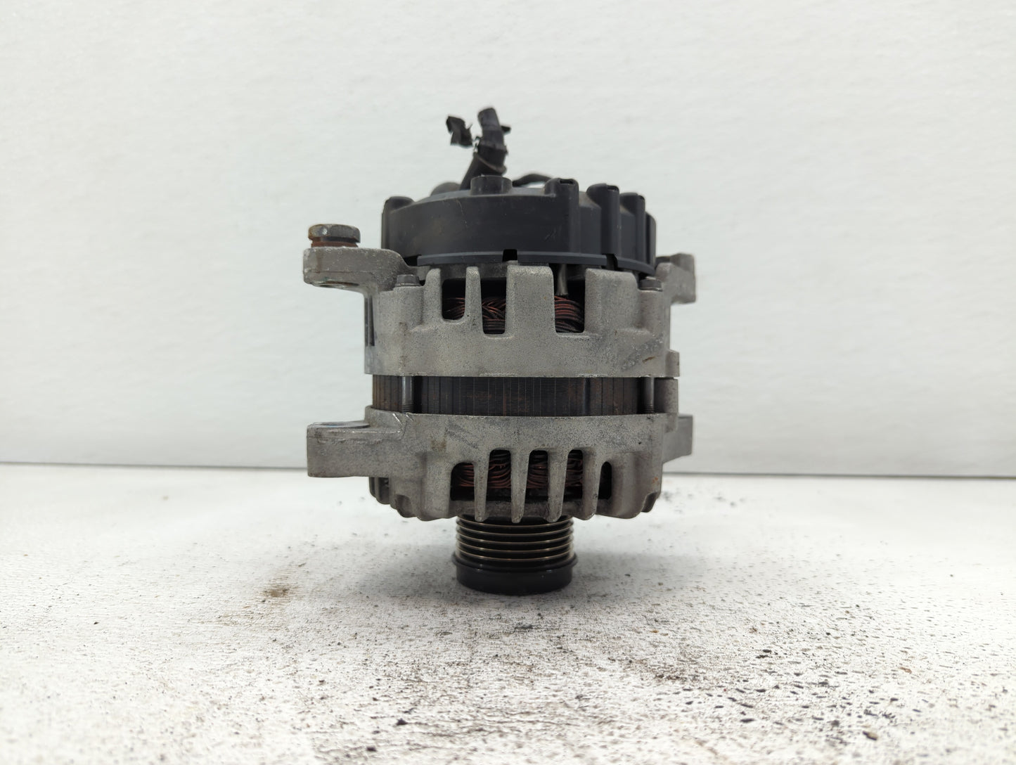 2016 Hyundai Santa Fe Alternator Replacement Generator Charging Assembly Engine OEM P/N:37300-2G800 37300-2G900 Fits OEM Use