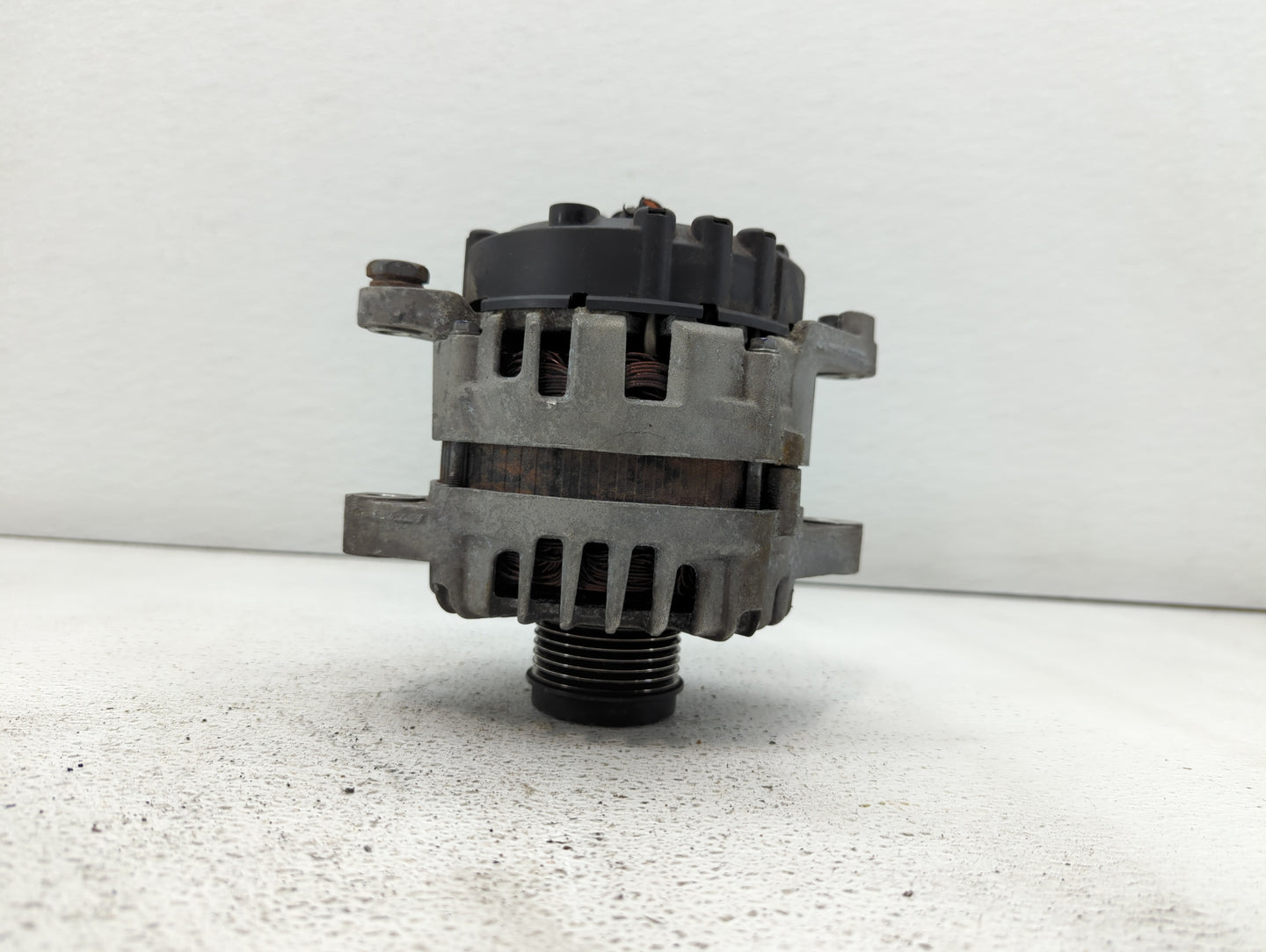 2016 Hyundai Santa Fe Alternator Replacement Generator Charging Assembly Engine OEM P/N:37300-2G800 37300-2G900 Fits OEM Use