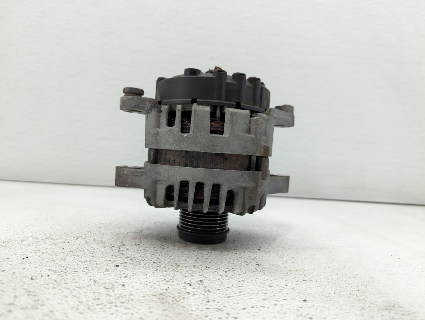 2016 Hyundai Santa Fe Alternator Replacement Generator Charging Assembly Engine OEM P/N:37300-2G800 37300-2G900 Fits OEM Use