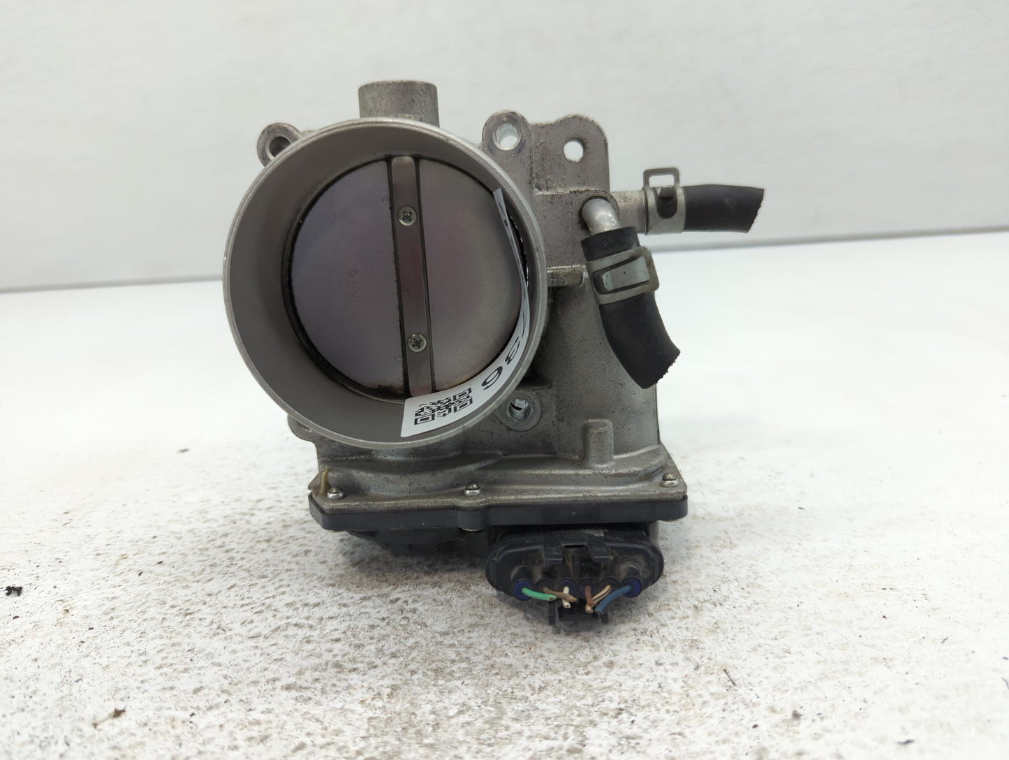 2013-2018 Hyundai Santa Fe Throttle Body P/N:35100-3CAA0 Fits Fits 2012 2013 2014 2015 2016 2017 2018 OEM Used Auto Parts - 