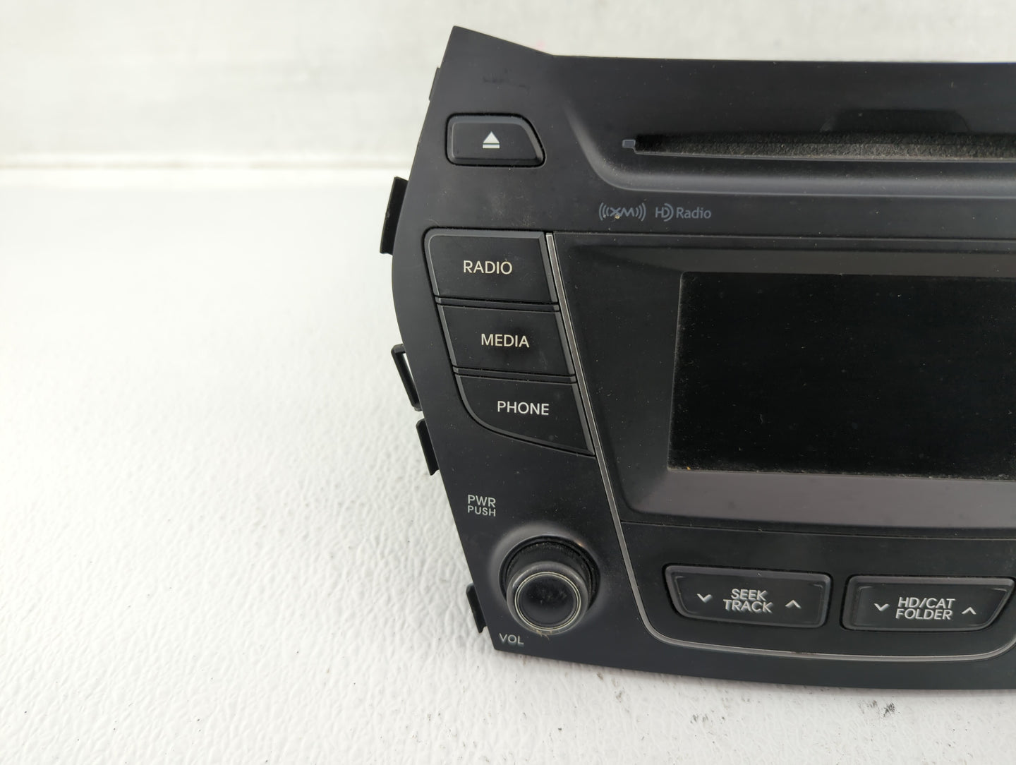 2013-2016 Hyundai Santa Fe Am Fm Cd Player Radio Receiver - Oemusedautoparts1.com
