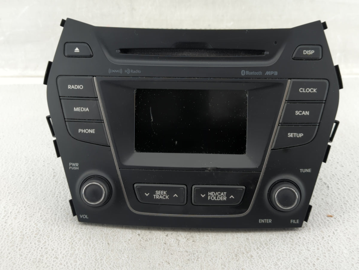 2013-2016 Hyundai Santa Fe Am Fm Cd Player Radio Receiver 530846 - Oemusedautoparts1.com